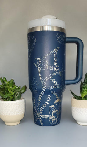 Stingray, Mantis ray, under the Sea, Ocean 40oz Double Wall Insulated Tumbler with Handles Gift for mom, sister